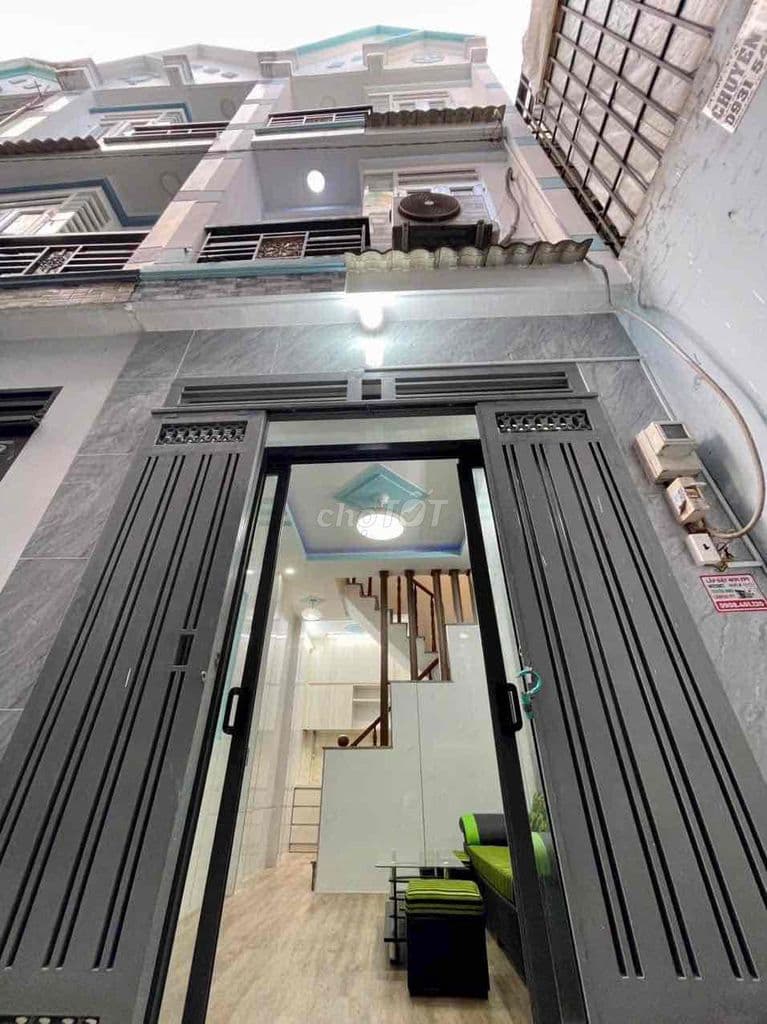 nhà phường hiệp thành(q12)DT: 3.3.’ x 8m(3pn - 3wc)