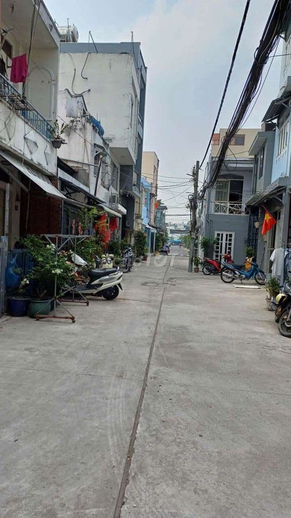 NHÀ BÁN GẤP NHỈNH HƠN 11 TỶ, DƯỜNG KINH DƯƠNG VƯƠNG, Q.BÌNH TÂN - Ảnh 3