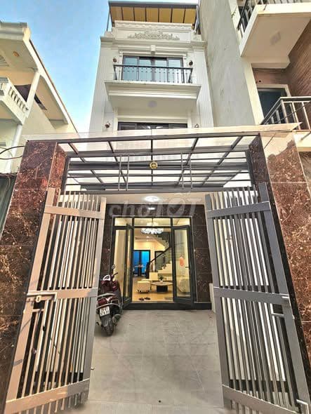 bán nhà 55m2 lô góc sân rộng giá 7.7 tỷ - Ảnh 2