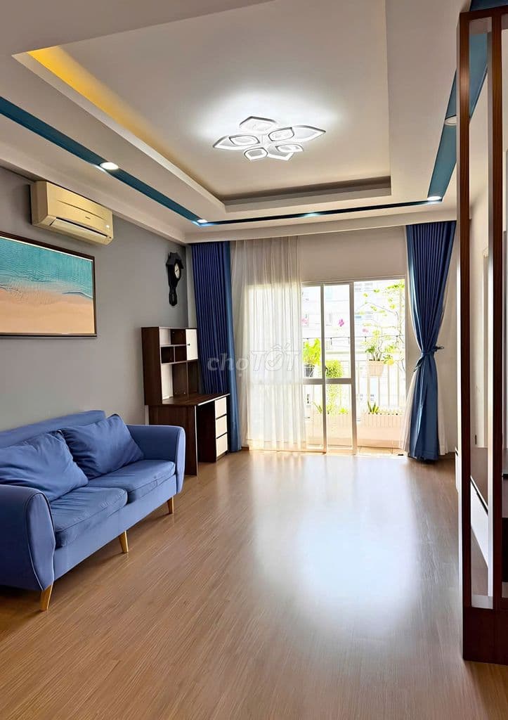 Phạm Văn Đồng 49m,2pn,2ty,sổ riêng,full nội thất cao cấp, thuê 13tr