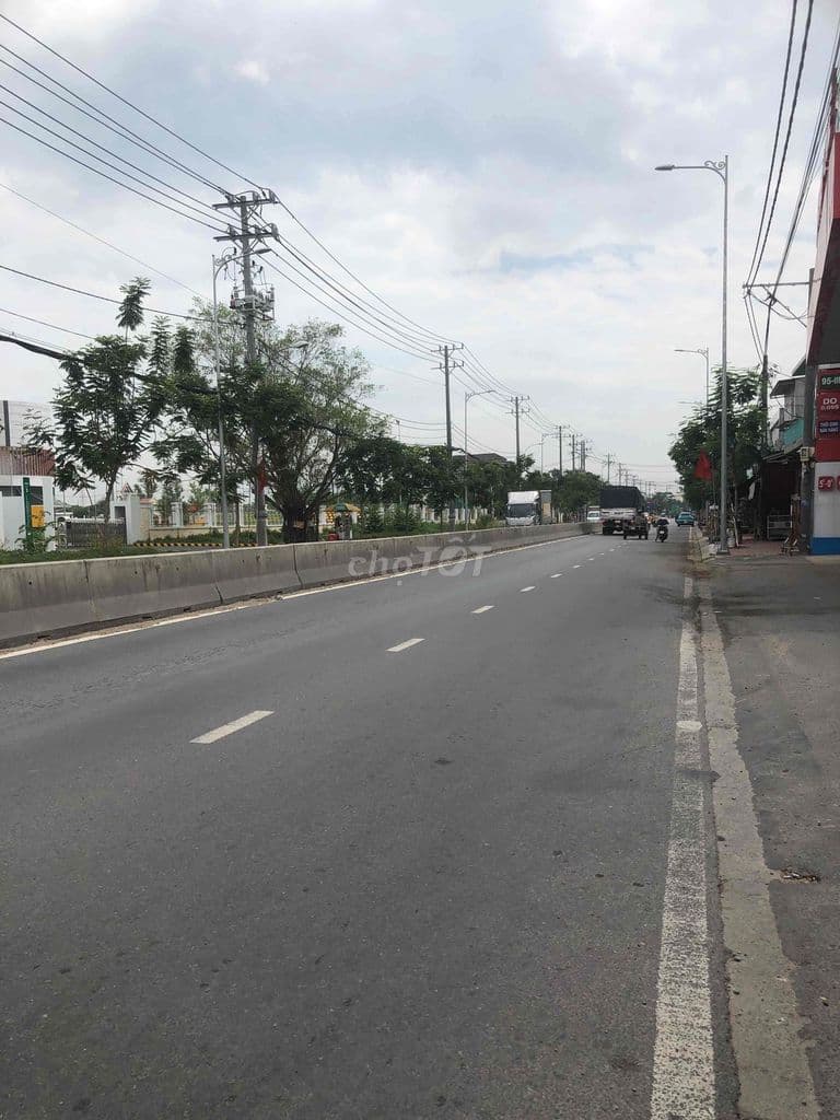 can ban gap dat gan benh vien nhi dong 3, co 300 tho cu
