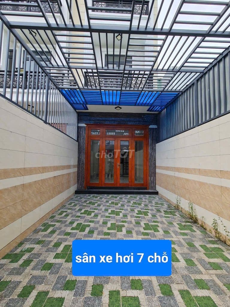 HẺM 7M QL13- DT 4X19M+ 3 LẦU + SÂN XE HƠI+4PN+5WC - Ảnh 2