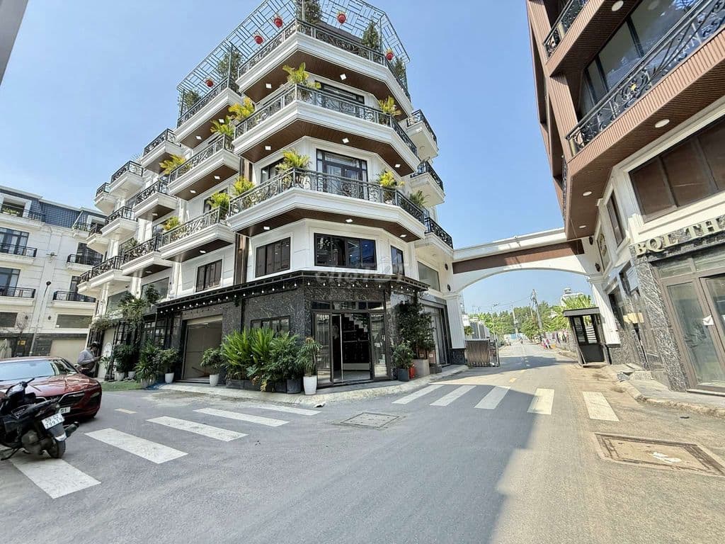 Nhỉnh 6 tỷ Nhà Phố góc 2 MT Hẻm rộng 12m Thông KDC Thành Đô - Ảnh 2