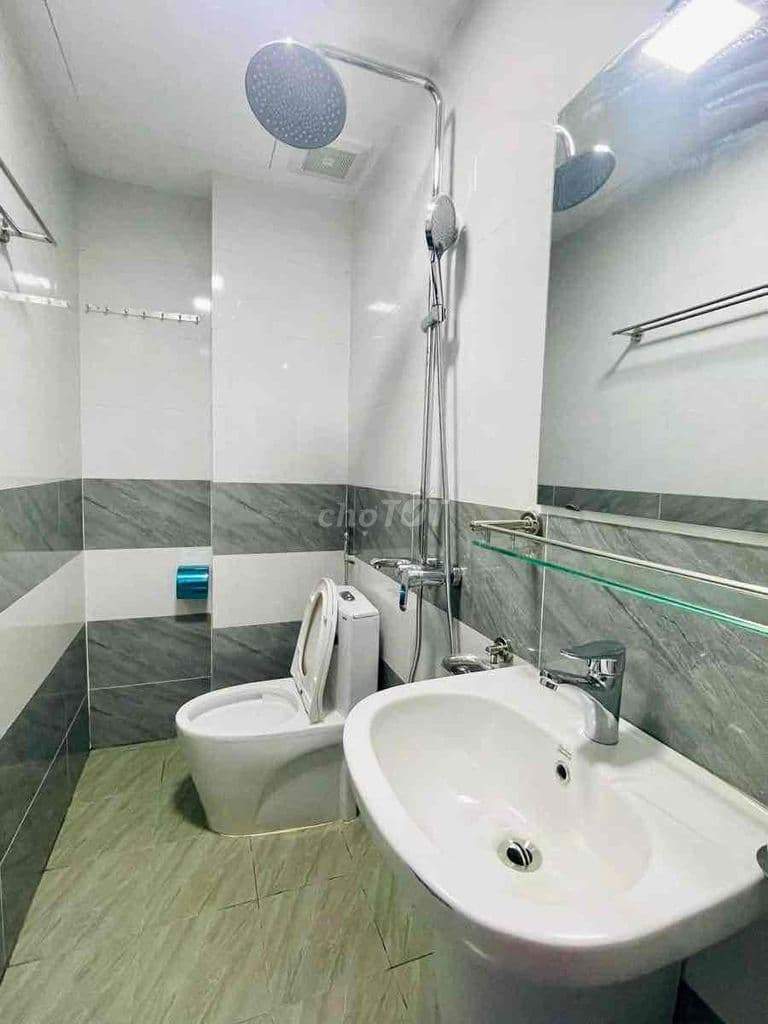 Gần ô tô phố Giáp Bát nhà đẹp 2 thoáng dân xây ở ngay 49m2 x5T giá nhỉ - Ảnh 2