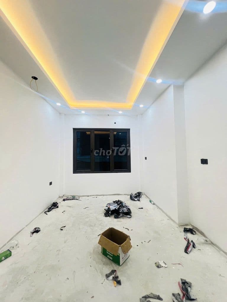 Mới xây Keng - 30m ra PHỐ 34M x 3.5MT x 6T Thang máy, Ở Ngay !!!