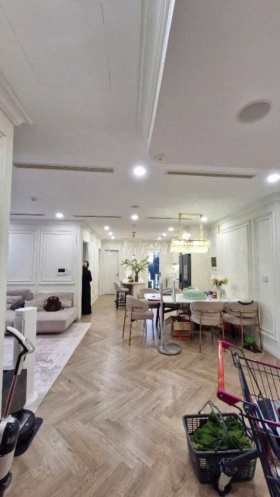 Chính chủ bán chung cư Mipec Rubik 122 - 124 Xuân Thủy, 123.8m² - Ảnh 3