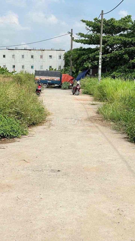 Bán Đất 65m2 Giá 3 Tỷ 290 - Ảnh 2