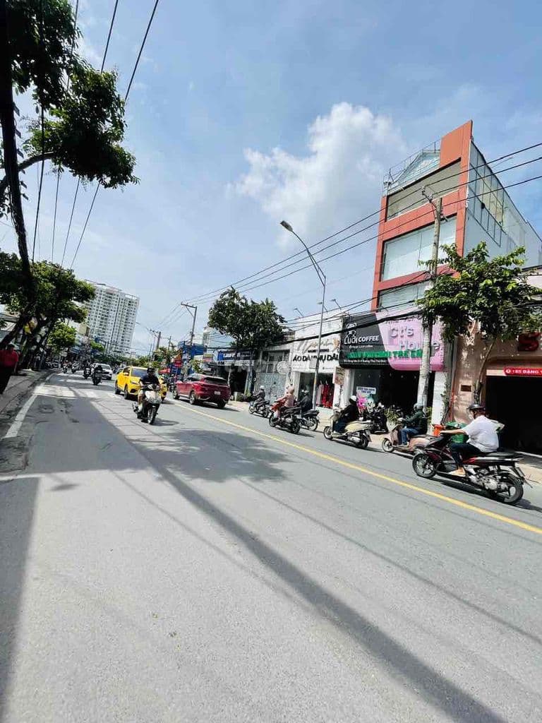 MẶT TIỀN ĐẶNG VĂN BI NGAY GA METRO - KHÔNG LỘ GIỚI ,FULL THỔ CƯ -HIẾM - Ảnh 2