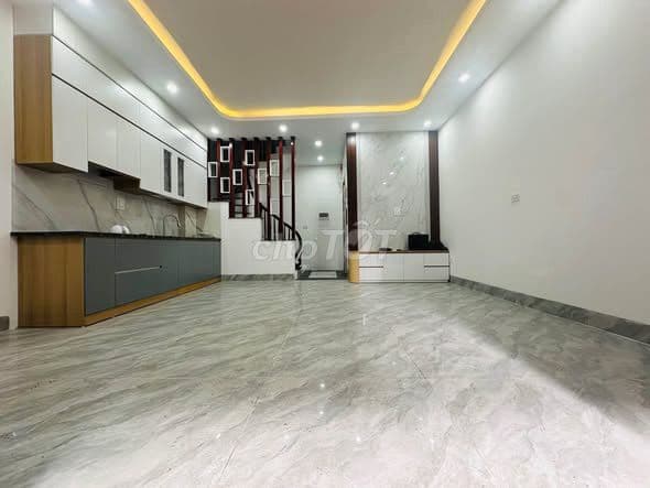 bán nhà 5 tầng gần Nhổn nhà đẹp thang máy - Ảnh 2