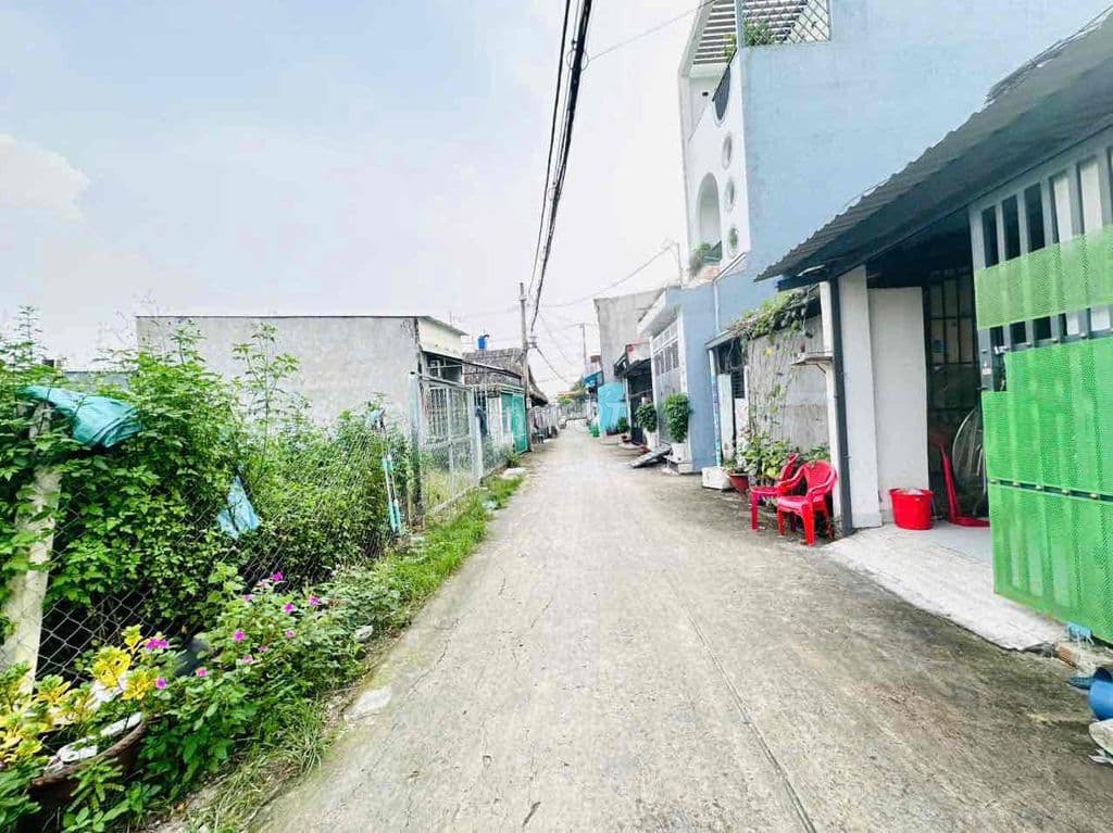 Đất Tx24, diện tích lớn - Ảnh 2