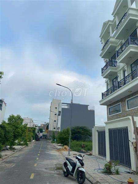 4M×16M- 5 TẦNG - HÀ HUY GIÁP - GIÁP GÒ VẤP