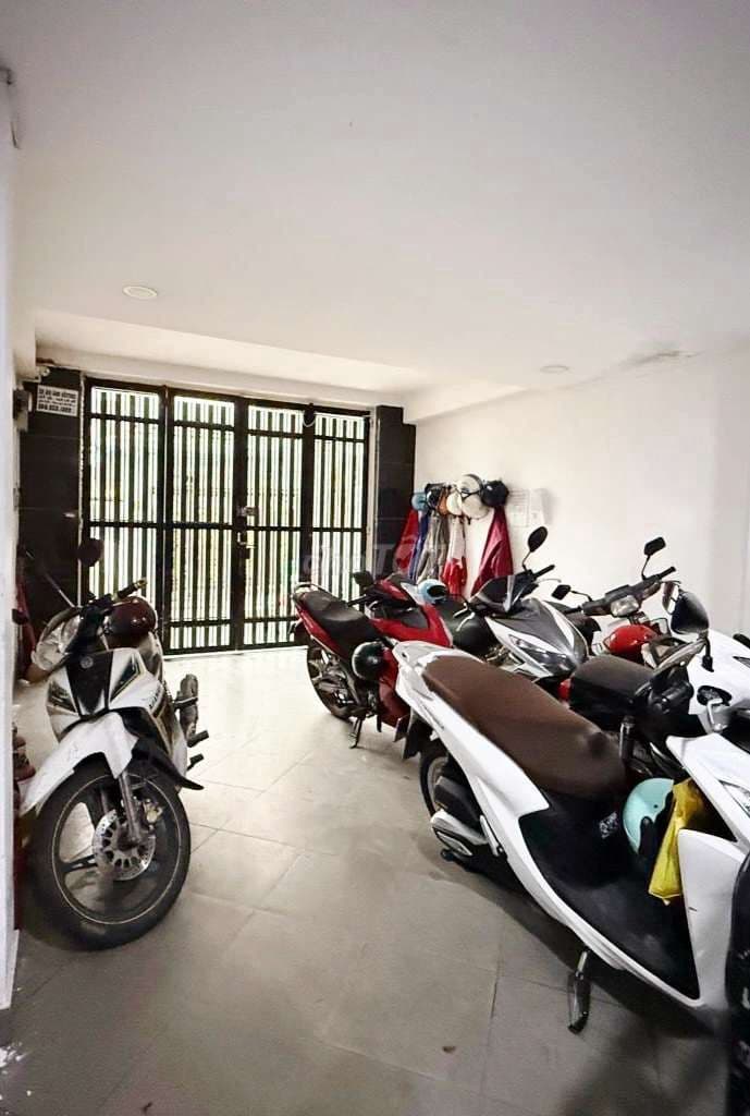 Chủ bán gấp nhà 9PN, hẻm xe hơi Phường 13 Bình Thạnh, gần ĐH Văn Lang - Ảnh 3