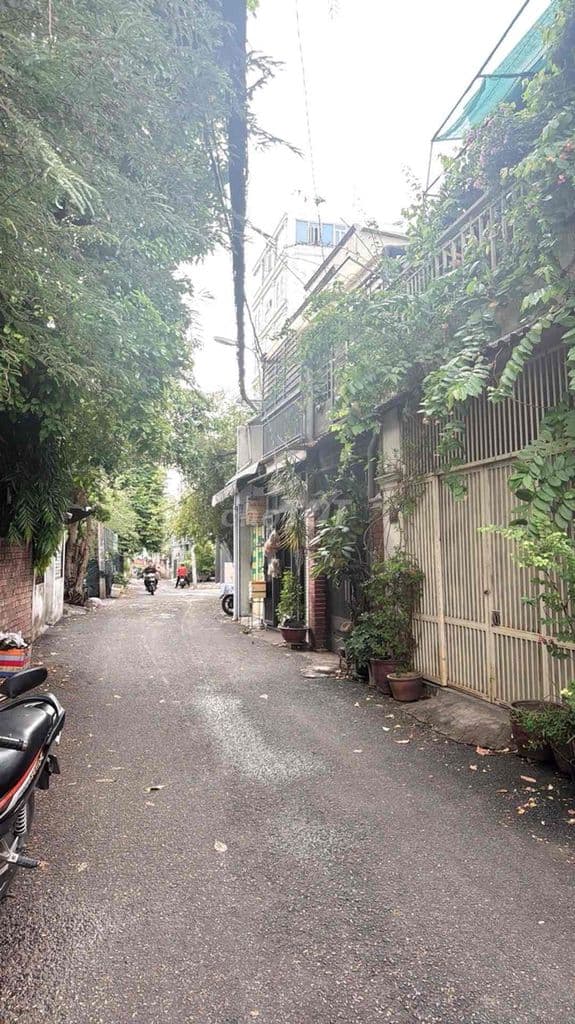CHỈ 2.39 TỶ CÓ NGAY NHÀ 4❌5.2M - 2 TẦNG - HXH THÔNG PHAN HUY ÍCH -GV
