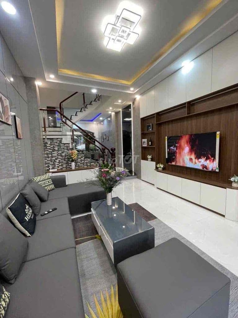 Hẻm an ninh, sau lưng căn mặt tiền Hà Huy Giáp. 1/1/5 tx38 phường thớ - Ảnh 3