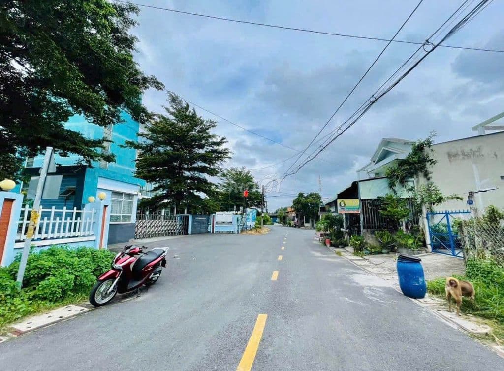 Bán Gấp Mặt Tiền KD ngang 6m ngay Tỉnh lộ 8 Thị Trấn Củ Chi - Ảnh 2