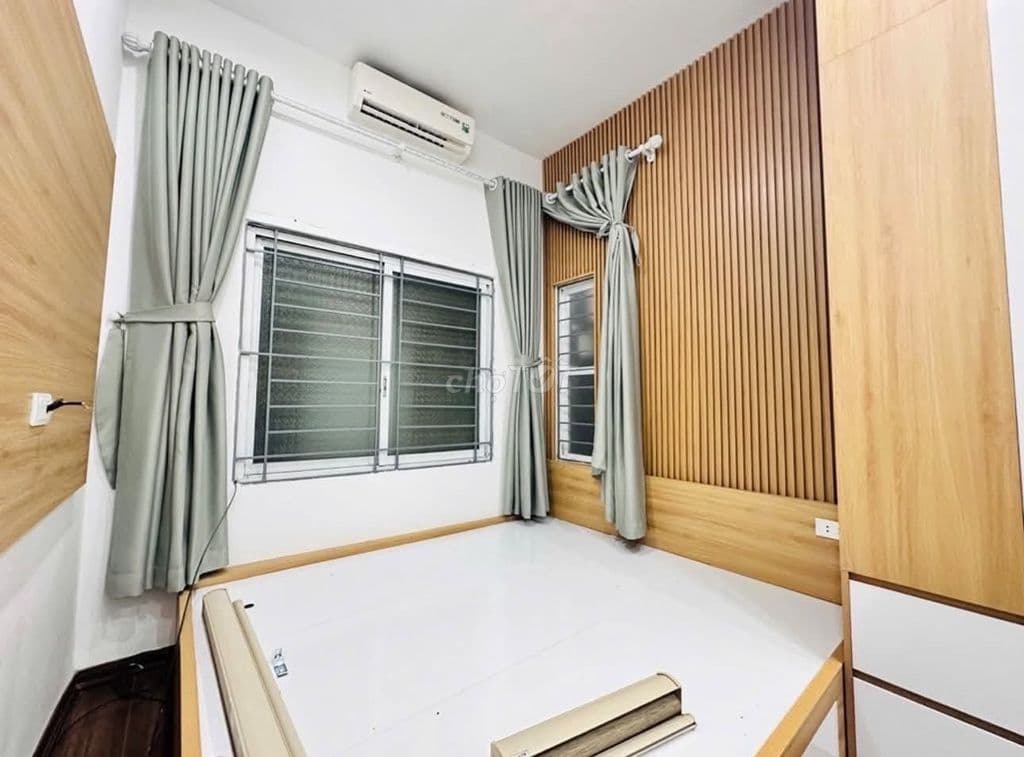 bán nhà Văn Chương Đống Đa giá nhỉnh 6 tỷ - Ảnh 2