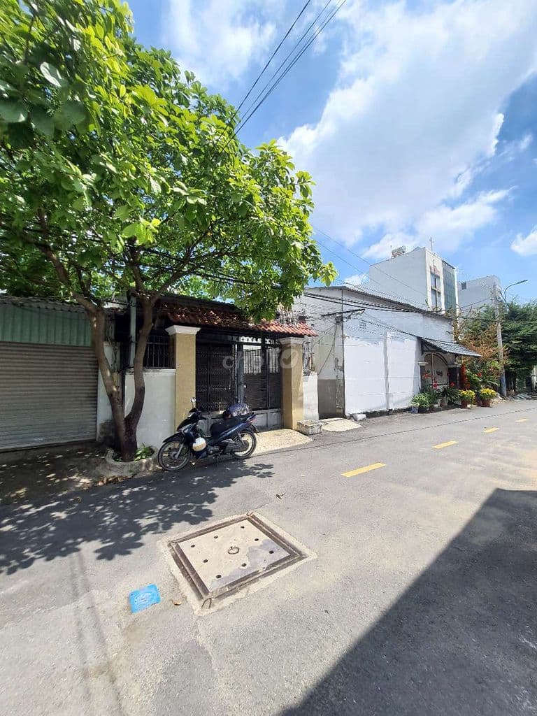 Mặt Tiền Đ. LK - Lê Văn Việt, TNP A, Ngang 5M