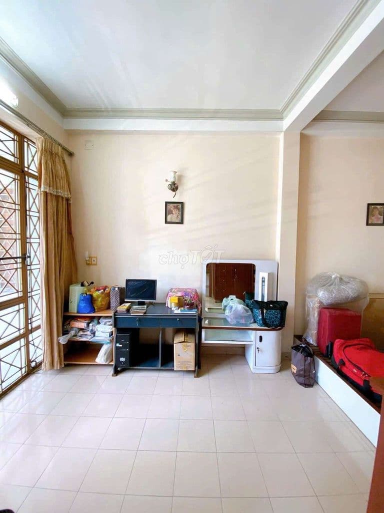 HÀNG HIẾM NGUYỄN VĂN QUÁ 3 TẦNG – HẺM XE HƠI TRÁNH- 3PN - GIÁ CHỈ 5 TỶ - Ảnh 2