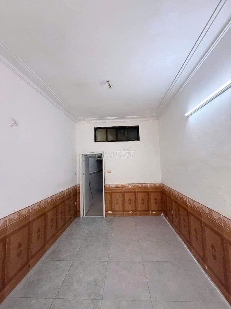 BÁN NHÀ MẶT PHỐ + MẶT NGÕ - VỊ TRÍ VÀNG TRUNG TÂM - Ảnh 2