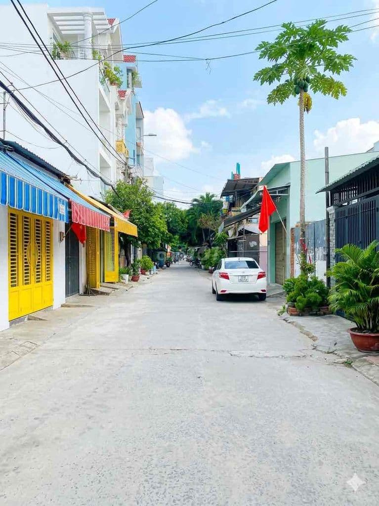 7 tỷ- 8 Tỷ TL Có Nhà Bình Tân 2 MT 5.3x26 (138m2) Đường 8M,Gò Xoài