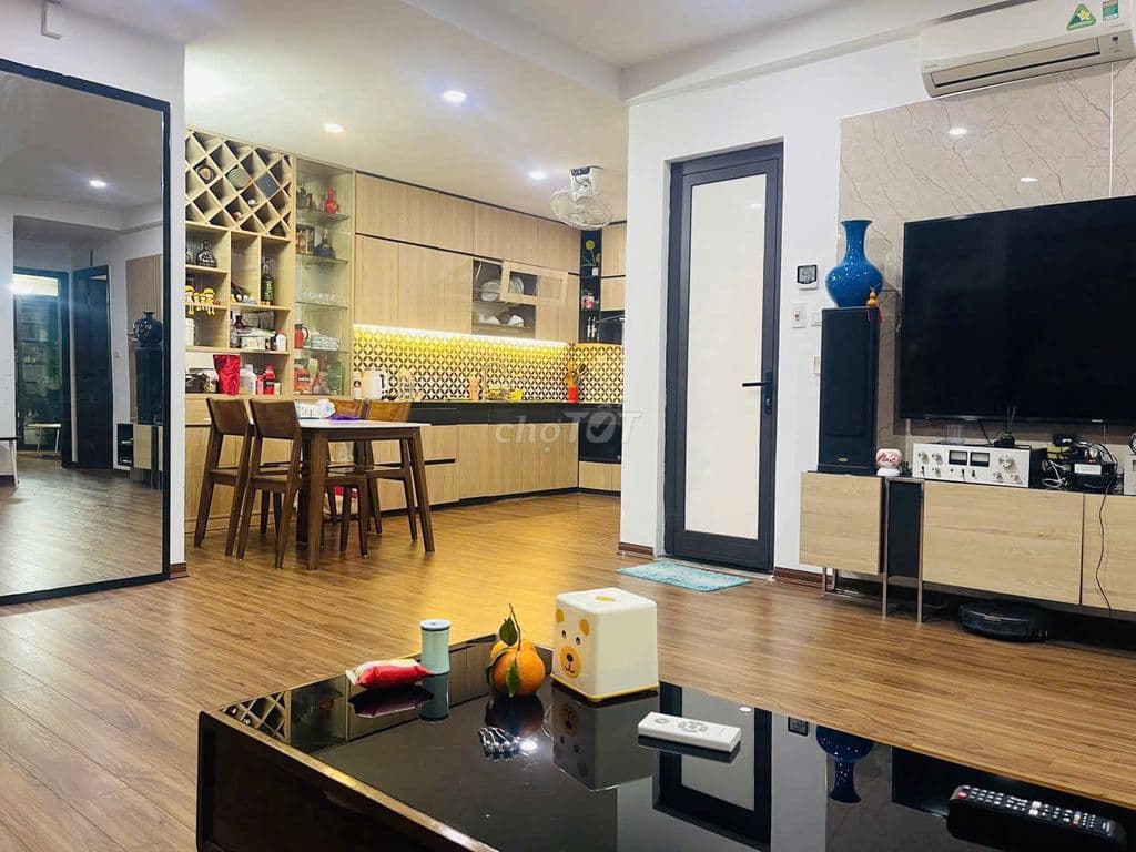 căn 109m tòa HUD2 TN Linh Đàm, Hà Nội, sổ đỏ 7,75 tỷ đầy đủ nội thất - Ảnh 3