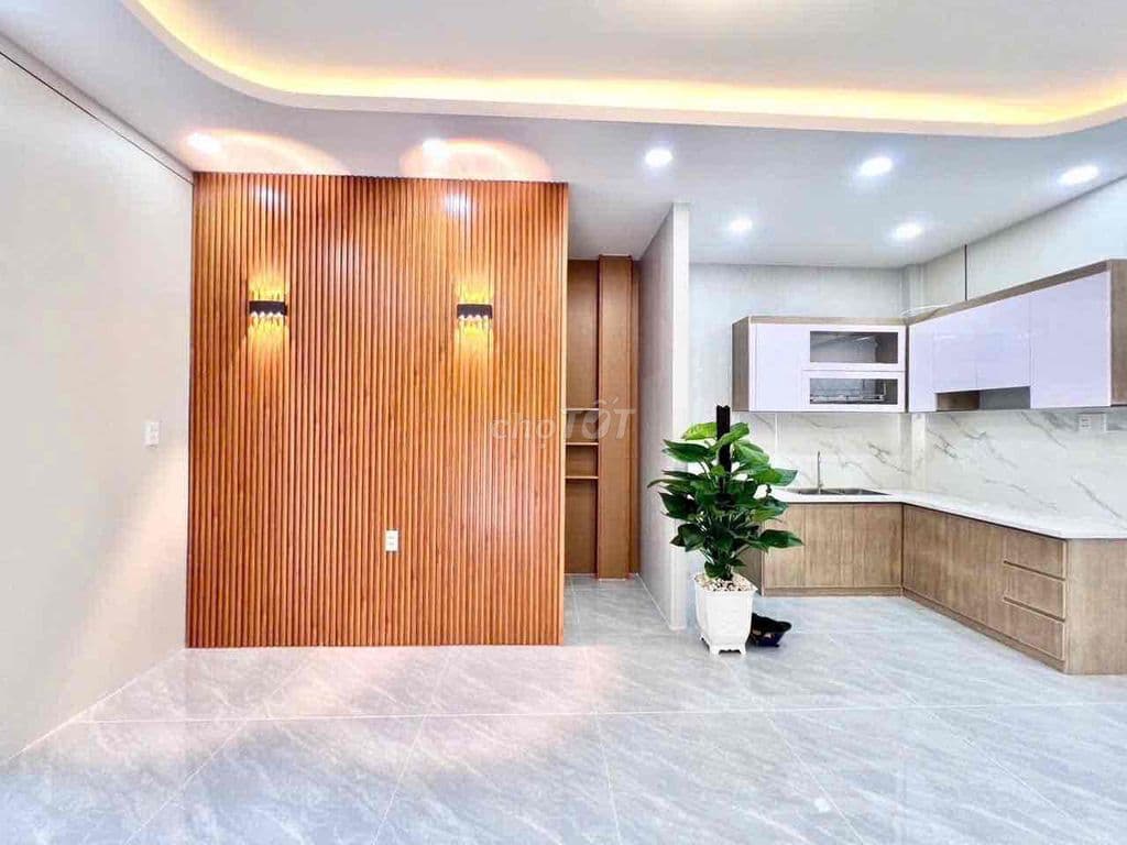 Nhà Lầu Phía Sau Lưng CVPM Quang Trung, Q12 giáp bên Gò Vấp - Ảnh 2