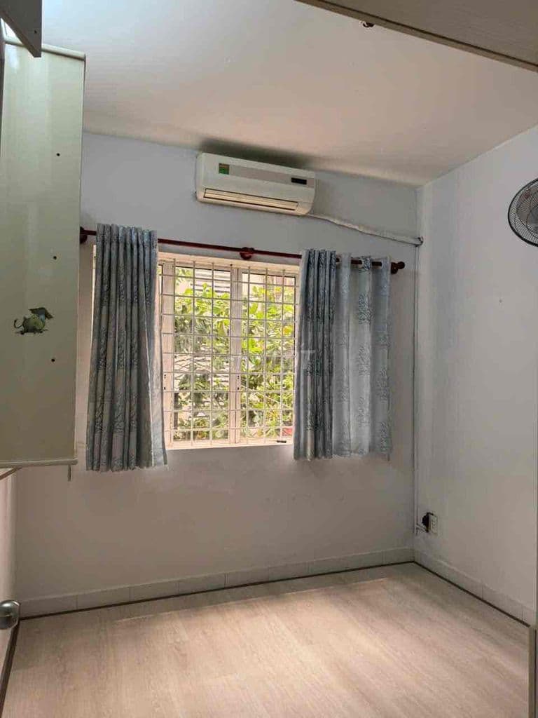 Bán căn hộ chung cư Hà Kiều lầu 1 ,DT 65m2 có 3 phòng ngủ ,1 vệ sinh - Ảnh 2