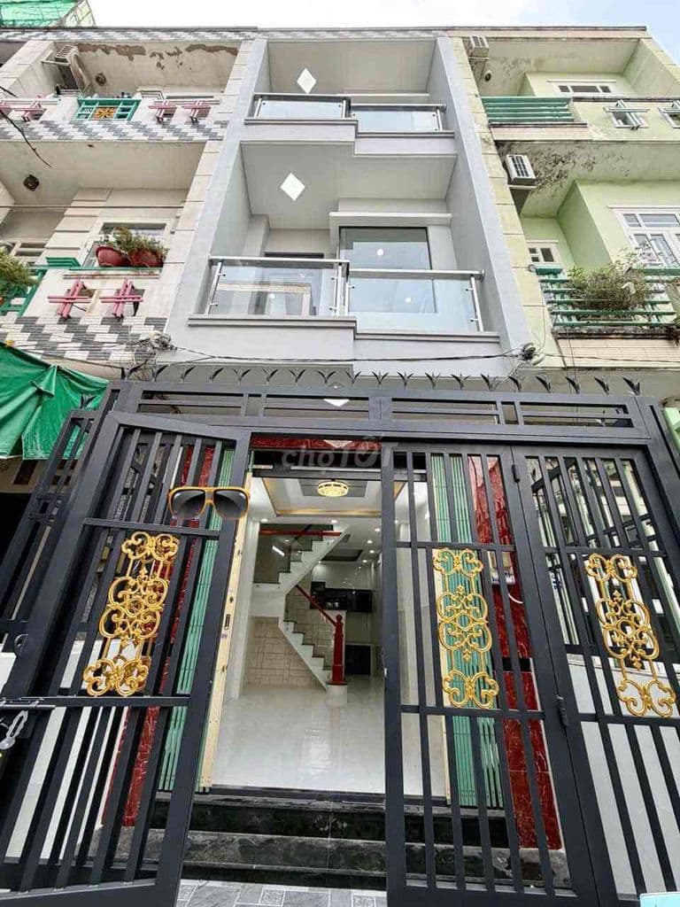 nhà bán 3.5 x 12m. 2 lầu. đường Mễ cốc F15.Q8.