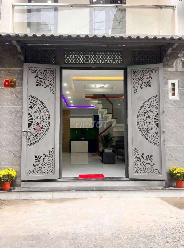 Nhà Đẹp Hẻm 5m Xe Hơi -Bình Tân- Bình Tân-33m2-2Tầng-Giá 3T Nhỉnh