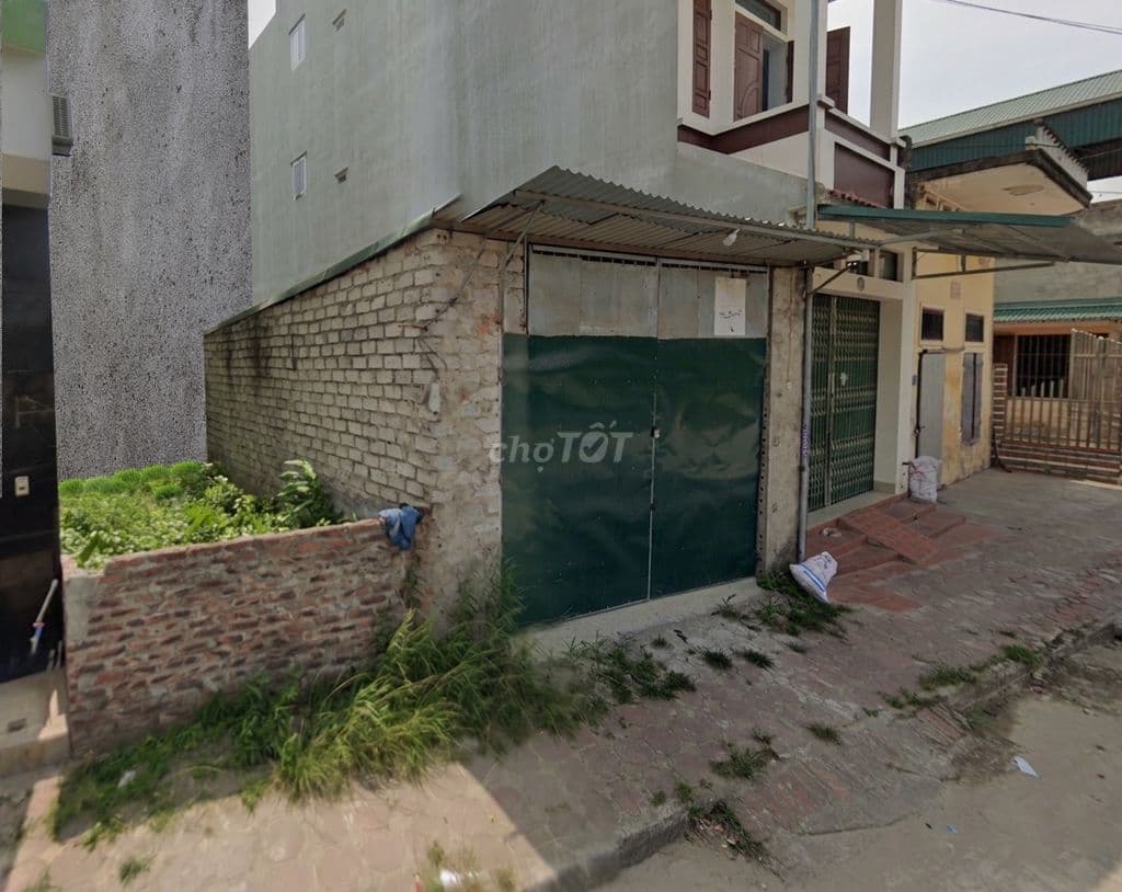 Sinh viên thiếu tiền đóng trọ, cần bán đất thổ cư 100m2