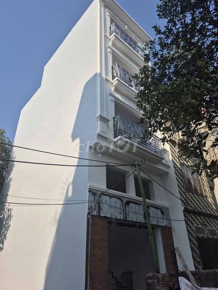 bán nhà 5 tầng Thanh Trì đẹp