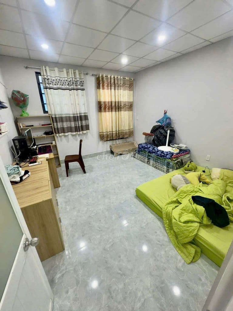 BÁN NHÀ ĐƯỜNG ĐOÀN VĂN BƠ, 4x10m, GẦN CẦU CAMELT, CHỈ 3. X TỶ - Ảnh 2