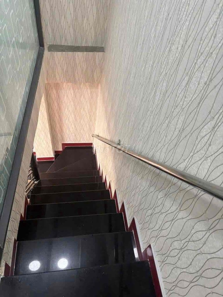 LẠC LONG QUÂN P3Q11 - 4 Tỷ 850 - 3,2x8m - Ảnh 2