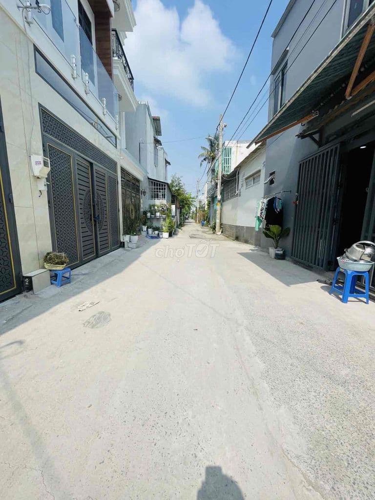 NHÀ MỚI 2 TẦNG – HẺM XE HƠI – HOÀN CÔNG CHUẨN – HIỆP BÌNH CHÁNH, THỦ Đ