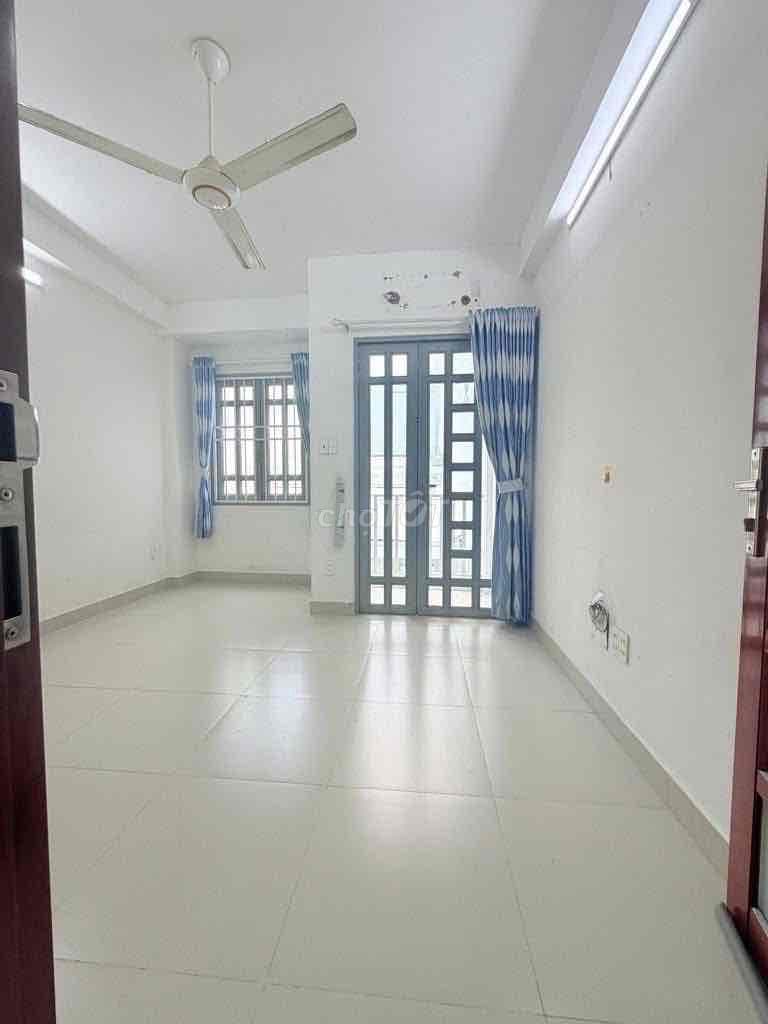 Nhà 3 Tầng Đúc, Ngay Gò Dầu, Sát Mặt Tiền - Ảnh 3