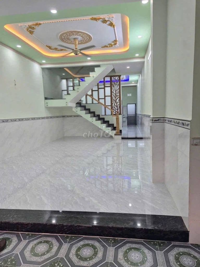 Chủ Bán Cắt Lỗ Nhà Mặt Tiền Chợ Qui Đức - Giá 1Tỷ070Triệu - Ảnh 2