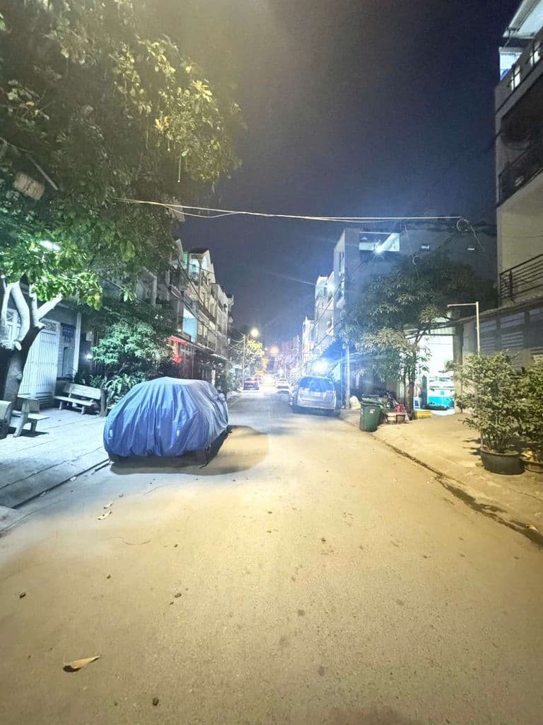 GIẢM 500TR MT KHU DÂN CƯ NAM HÙNG VƯƠNG 3 TẦNG 4.5X18M CÒN HƠN 9 TỶ