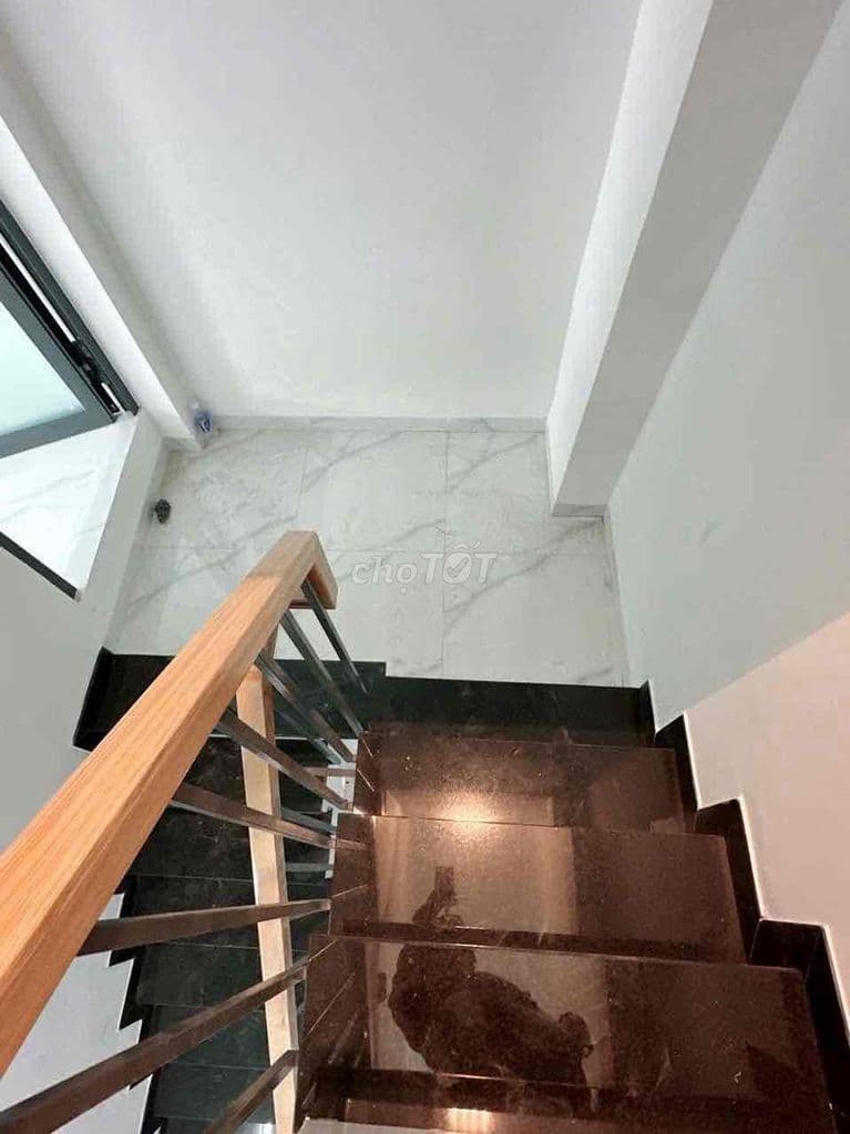 Nhà 4.2 tỷ – Tân Phú – Gần MT Lê Thúc Hoạch – 3 Tầng ở ngay - Ảnh 3