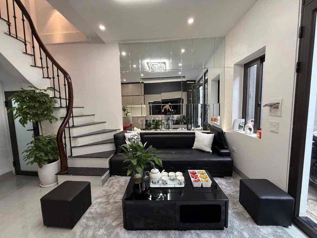 Gần ô tô tránh Minh Khai, 2 thoáng, nhà mới, ngõ nông thông, 35m*5T. - Ảnh 2