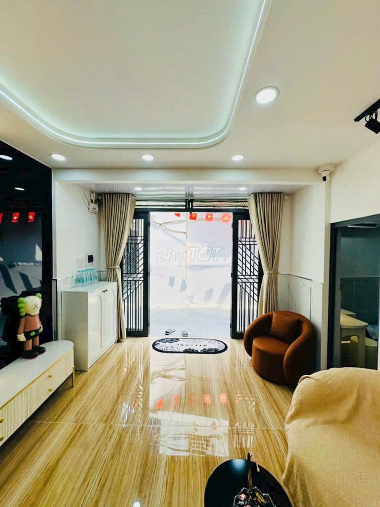 BÁN NHÀ GẦN LOTTE MART GÒ VẤP ĐƯỜNG LÊ HOÀNG PHÁI GIÁ 4 TỶ 850 TL ÍT