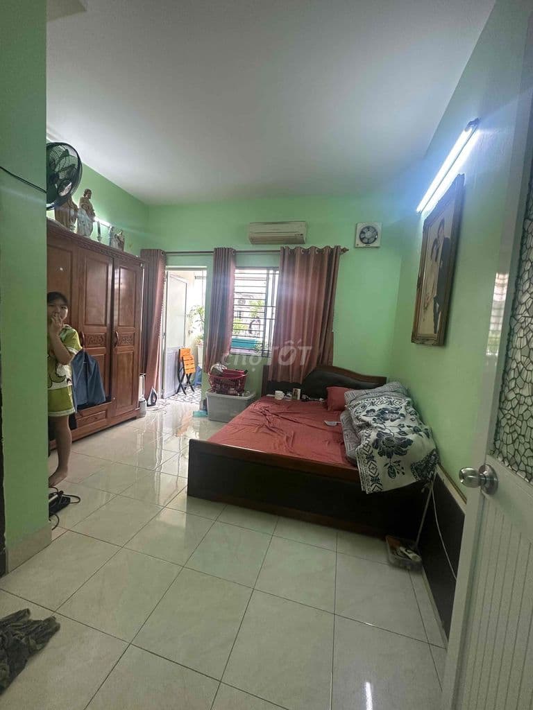 Bán Căn Hộ mặt tiền đường số 6 khu Tên Lửa ,2PN,2WC ,2 BC,SHR . - Ảnh 2