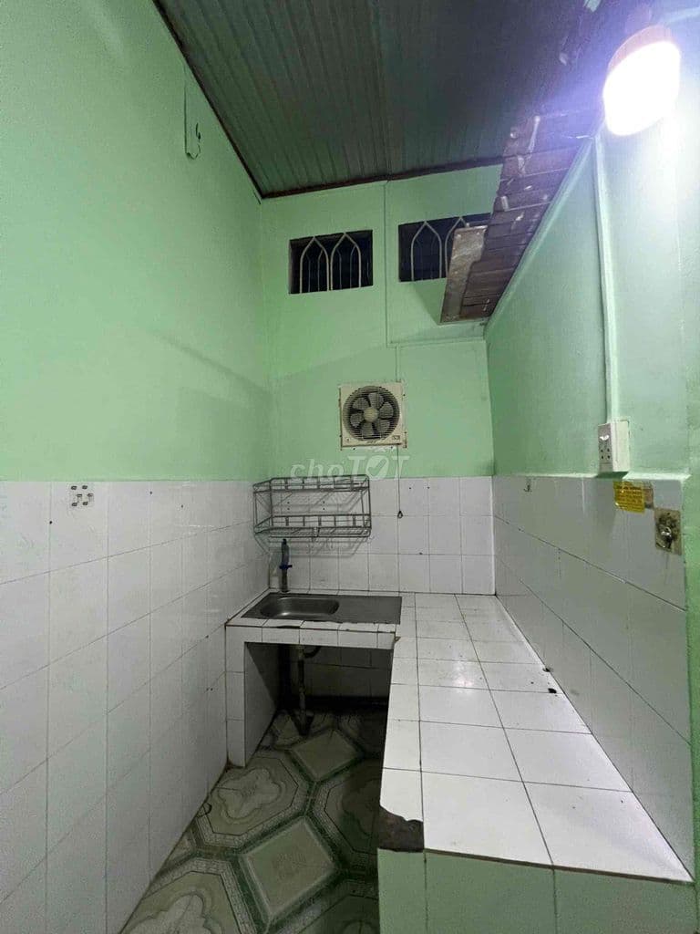 Bán nhà cấp 4 hẻm xe hơi DT 56m2 gần Lê Văn Việt, chợ Tăng A Q.9