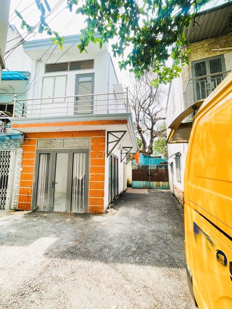 Bán Nhà Nguyễn Thượng Hiền, Gò Vấp, Lô Góc Hẻm Xe Hơi chỉ 3ty1