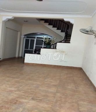 Nhà ngõ 106 Hoàng Quốc Việt, Dt 60m2 x 4 tầng, mặt tiền 4,5m đường 8m