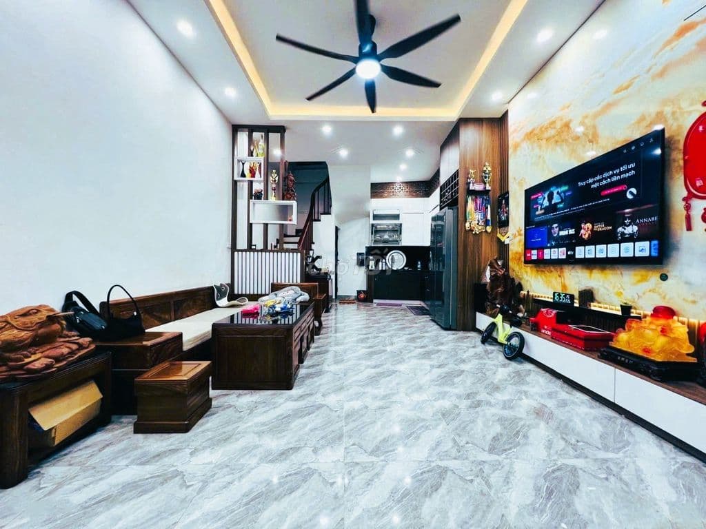 Bán nhà Liên Mạc, Bắc Từ Liêm, Lô góc, thoáng sáng, 35m2, 5 tỷ 4
