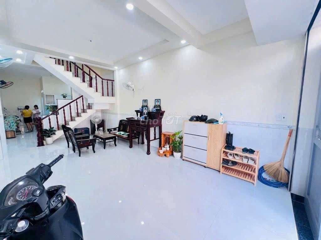 Nhà 2 tầng đường LÊ VĂN KHƯƠNG, phường HIỆP THÀNH, Q12, dt 49m2 - Ảnh 2