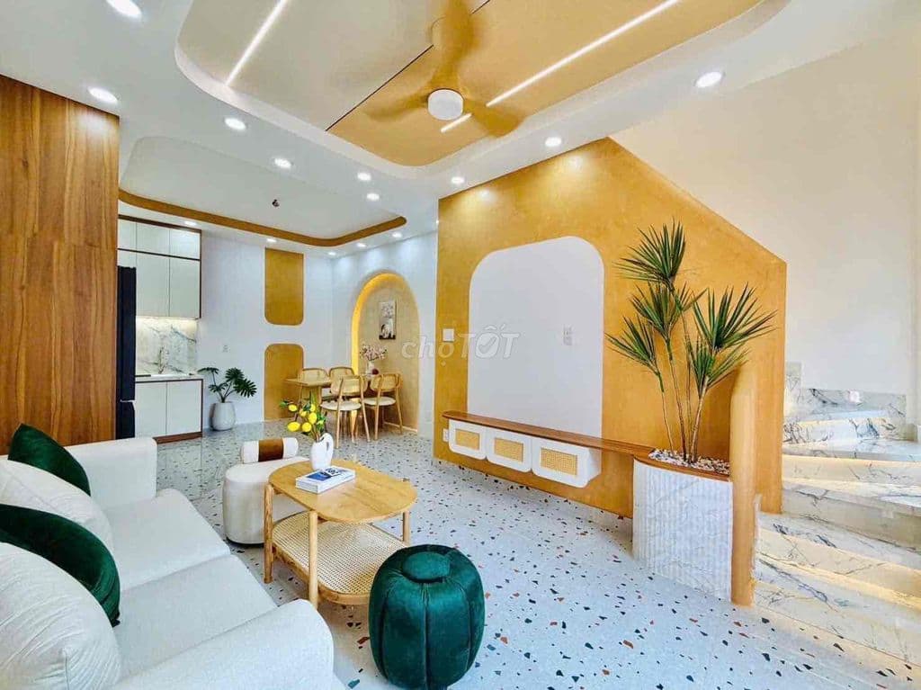 GIẢM GẤP 300TR - 4,09TỶ 62m2- NGAY QUANG TRUNG - NHÀ MỚI FULL NỘI THẤT