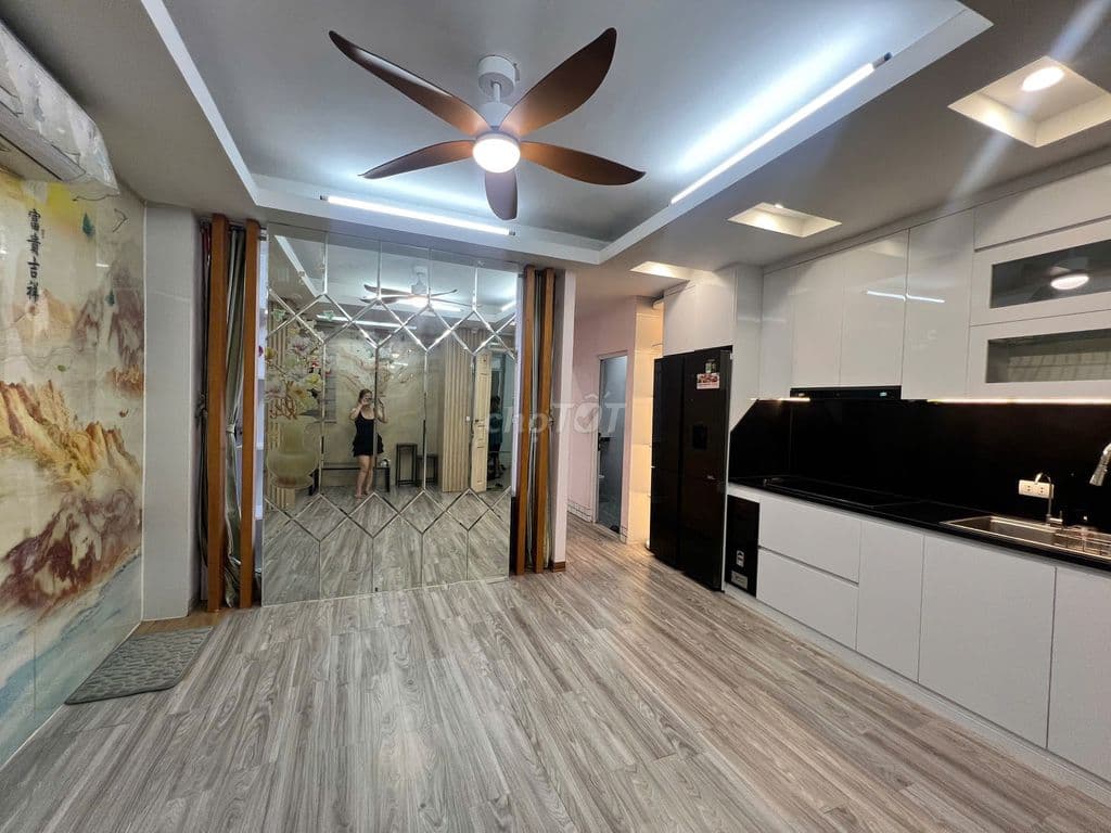 Bán căn 2 ngủ có sân thượng 55m2 giá 2,5 tỷ - Ảnh 2