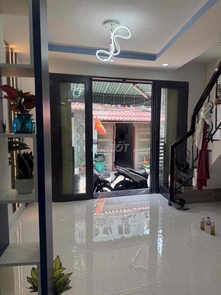 ☎️☎️BÁN NHÀ ĐẸP 3 PHÒNG NGỦ - HẺM XE HƠI - NGUYỄN VĂN QUỲ Q7