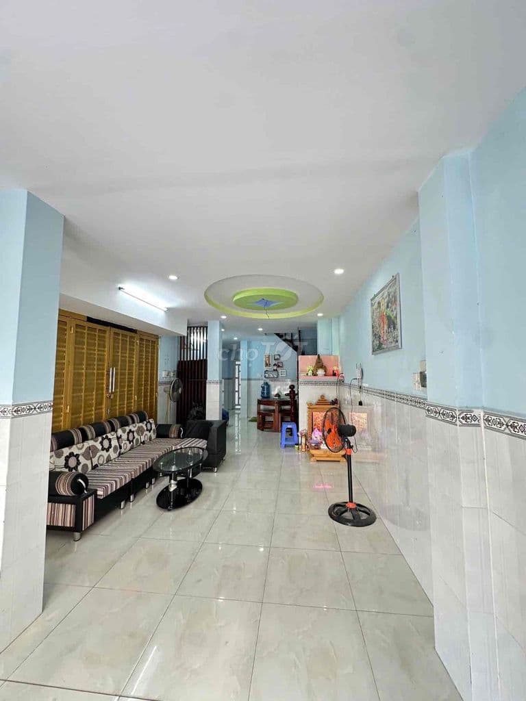 bán nhà Q bình Tân, đường xe hơi tới nhà. shr vuông vức. nhỉnh 4ty - Ảnh 2
